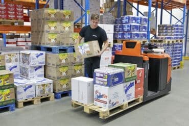 с работой: Вакансия: работники на склад продовольственных товаров (г — 3