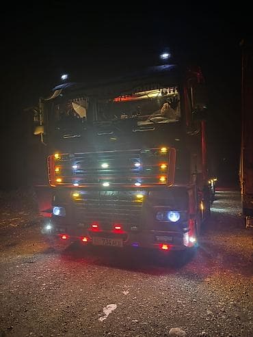 dodge charger: Тягач, DAF, 2004 г., Тентованный — 3