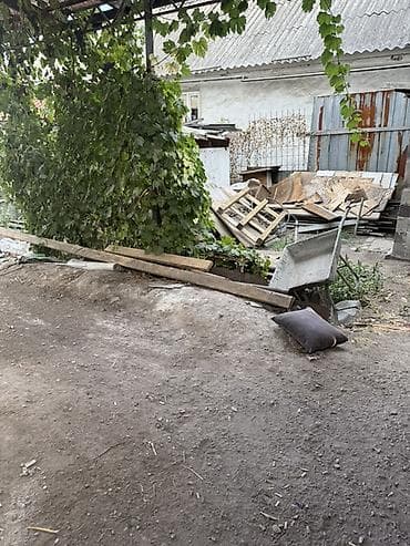 Паркинги: Сдаётся открытая крытая площадка/навес для хозяйственных нужд.или для — 3