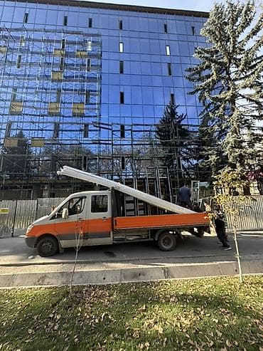 грин лэнд: Аренда офисов, 1000 м², В административном здании, С системой безопасности — 10
