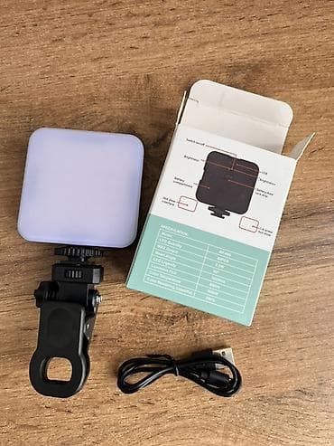 LED видеосвет с клипсой и USB-кабелем Компактная квадратная at lalafo.kg LED видеосвет с клипсой и USB-кабелем Компактная квадратная