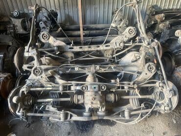 средний кузов двух скат: Рама Toyota, Б/у, Оригинал — 2