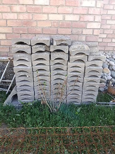 железобетонные лотки: Водоотводный лоток, Для частного дома, Круглообразный — 1