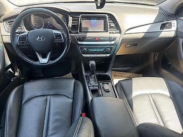 Продажа авто: Hyundai Sonata: 2017 г., 2 л, Автомат, Бензин, Седан — 3