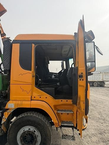 Другая сельхозтехника: Самосвал SHACMAN X3000 8x4 - Колёсная формула: 8x4, двойные задние at lalafo.kg — 7 Другая сельхозтехника: Самосвал SHACMAN X3000 8x4 - Колёсная формула: 8x4, двойные задние — 7