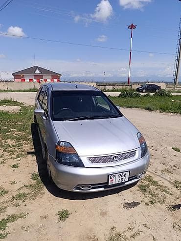 поток 1 купить: Honda Stream: 2001 г., 2 л, Автомат, Бензин, Минивэн — 2