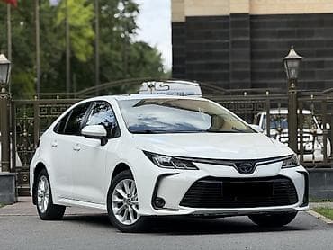 coroll: Toyota Corolla: 2021 г., 1.8 л, Автомат, Бензин, Седан — 2