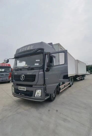 Тягач, Shacman, 2020 г.