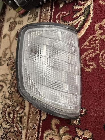 led driver: Фары мерса в хорошем состояние !!! звоните Поворотники передние для — 1