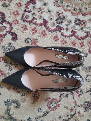 Угги: Шикарные туфли. Кто любит высокий красивый каблук 12см! Состояние — 6