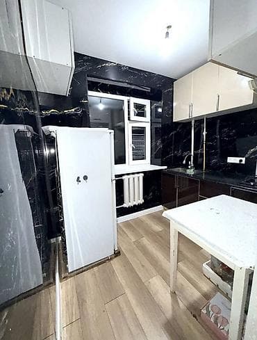 Батирлер: 2 бөлмө, 47 м², Ош базары 105-серия, 4 кабат, Евро оңдоо — 6