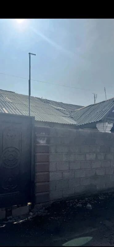 пишпек пол дом: 68 кв. м, 3 бөлмө, Унаа токтотуучу жай, Забор, тосулган — 1