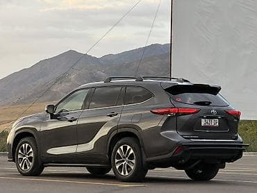 chevrolet taho: Toyota Highlander: 2021 г., 2.5 л, Автомат, Гибрид, Кроссовер — 6