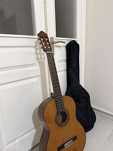 детский ямаха: Yamaha C45 в хорошем состоянии Звучание идеальное гриф ровный В — 3