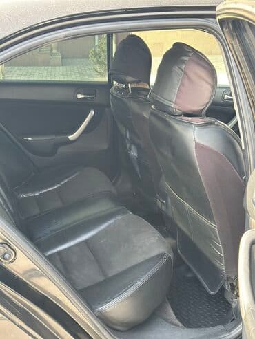 прожектор на машину: Honda Accord: 2004 г., 2 л, Автомат, Бензин, Седан — 7