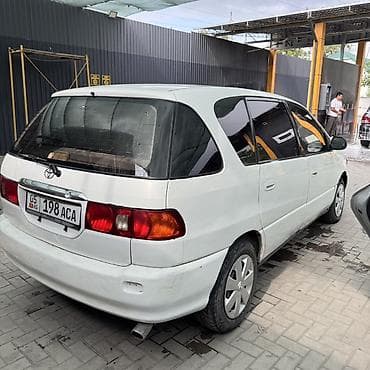 step 2: Toyota Ipsum: 1998 г., 2 л, Автомат, Газ, Хэтчбэк — 3