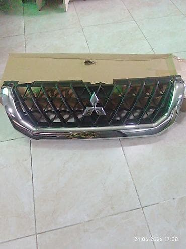 Решетка радиатора Mitsubishi 2026 г., Новый, Оригинал
