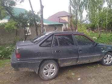 hyundai gold: Daewoo Nexia: 2005 г., Седан — 2