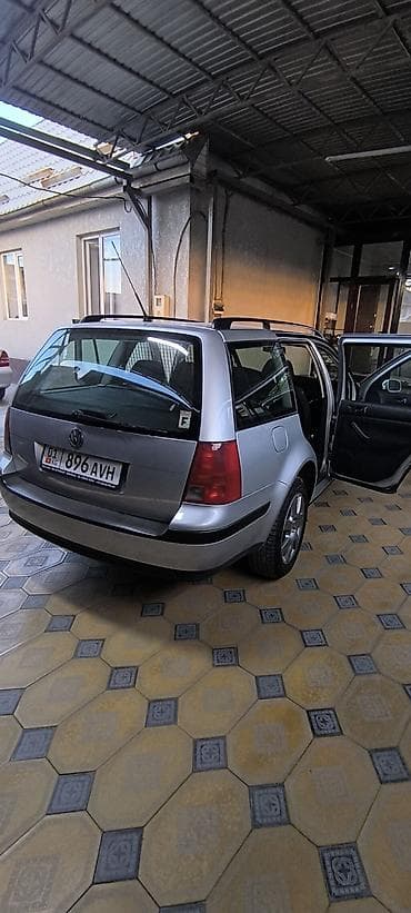 рага голф: Volkswagen Golf: 2006 г., 1.6 л, Автомат, Бензин, Универсал — 3