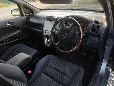 spark 2020: Honda Stream: 2004 г. — 6