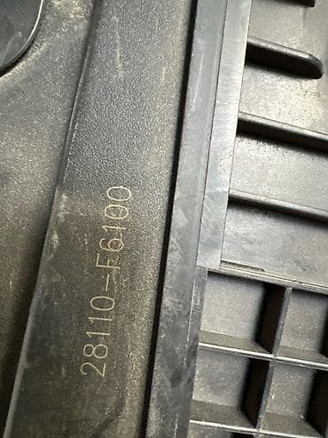 k3 ve: Корпус воздушного фильтра KIA K7 YG G4KJ 2016 (б/у) — 2