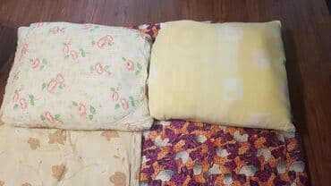 Подушки перьевые 70×60 две за 300 сом так же в наличии матрац пуховый