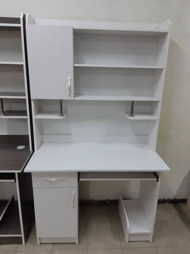 сколько стоит стол для компьютера: Продаю НОВЫЕ компьютерные столы со шкафчиками из российского — 9