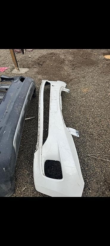 машина салон: Бампер Kia, Б/у, Оригинал — 2