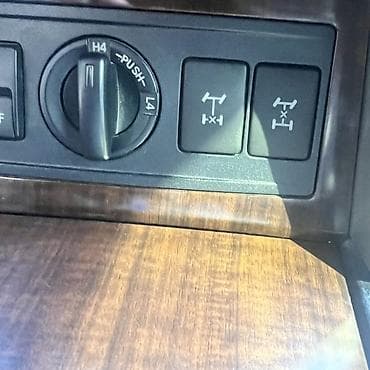 Унаа сатуу: Toyota Land Cruiser Prado: 2011 г., 4 л, Автомат, Бензин, Жол тандабас — 3