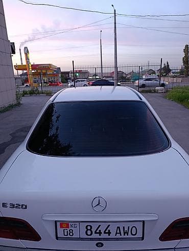 atego 818: Mercedes-Benz E-Class: 1998 г., 3.2 л, Типтроник, Бензин, Седан — 8