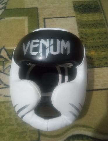 лисья нора: Перчатки и Шлем- для бокса/кикбоксинга, Перчатки Hayabusa (пара), Шлем — 3