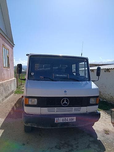 Грузовик, Mercedes-Benz, Стандарт, 5 т, Б/у