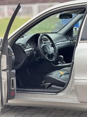 Mercedes-Benz E-Class: 2003 г., 1.8 л, Автомат, Дизель, Седан — 9