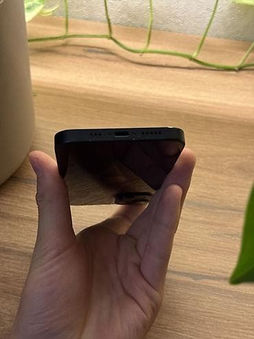 Apple iPhone: IPhone 13, Б/у, 128 ГБ, Midnight, Чехол, Кабель, Коробка, 78 % — 3