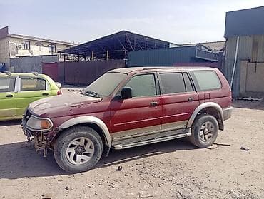 pajero sport: Mitsubishi Pajero Sport: 2000 г., Автомат, Внедорожник — 5
