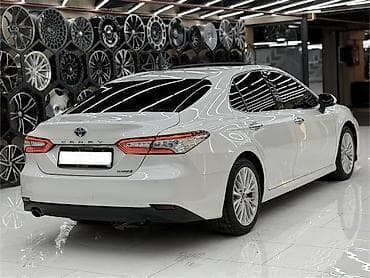 карасаев: Toyota Camry: 2019 г., 2.5 л, Автомат, Гибрид, Седан — 6