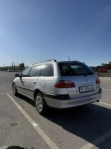 2 gr: Toyota Avensis: 2002 г., 1.8 л, Ручные, Бензин, Универсал — 4