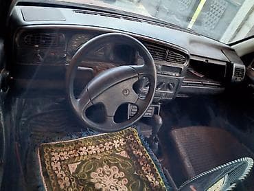 трактор мтз 8: Volkswagen Vento: 1993 г., 1.8 л, Механика, Бензин, Седан — 5