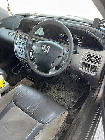 кабинка муравей: Honda Avancier: 2001 г., Автомат, Бензин, Универсал — 5