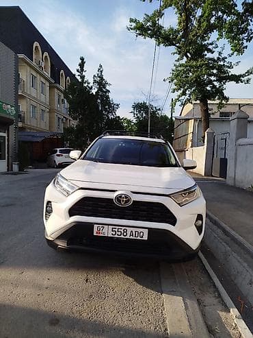 раф: Toyota RAV4: 2019 г., 2.4 л, Автомат, Гибрид — 4