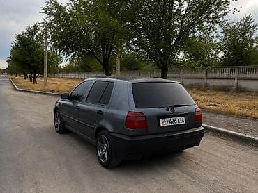 mini clubman: Volkswagen Golf: 1995 г., 1.8 л, Механика, Хэтчбэк — 3