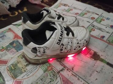 детская обувь карабалта: Б. у кроссовка Dalmatians за 500 с. Состояние отличное. Мало одевали — 1