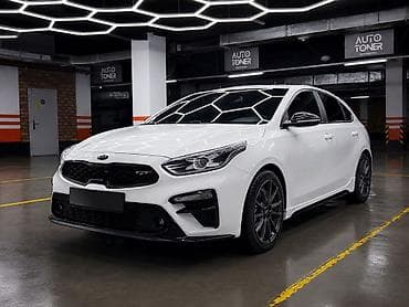 Продажа авто: Kia K3: 2018 г., 1.6 л, Робот, Бензин, Лифтбек — 2