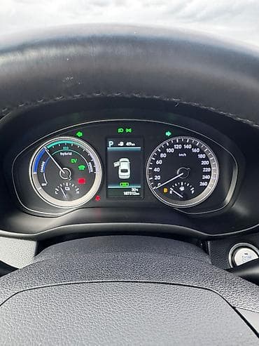 автоком: Hyundai Grandeur: 2018 г., 2.4 л, Автомат, Гибрид, Седан — 10