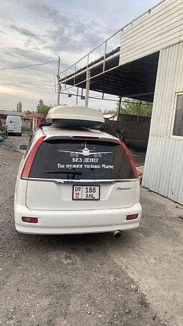 ravon r4: Honda Stream: 2001 г., Минивэн — 3