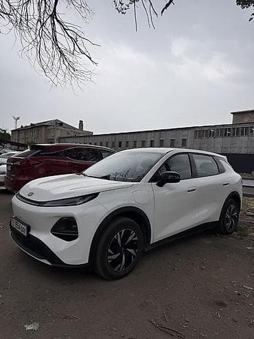 Changan Qiyuan Q05: 2026 г., Электромобиль, Кроссовер — 1