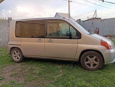 стекло голф 3: Honda Mobilio: 2002 г., 1.5 л, Автомат, Бензин, Минивэн — 3