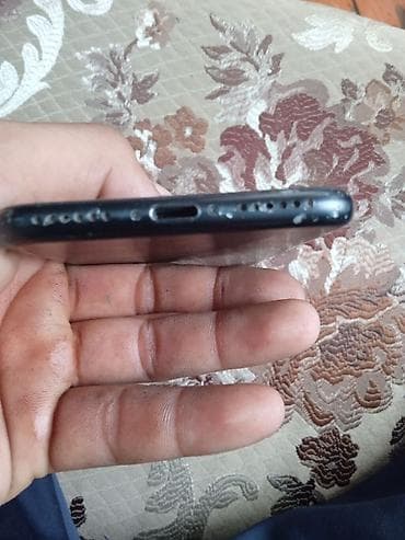 icloud iphone: IPhone 7, Б/у, 256 ГБ, Черный, Чехол, 100 % — 1