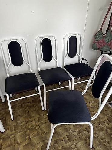 Медицинская мебель: Стол с 4 стульями, 15.000сом, шкаф 3000 сом — 3
