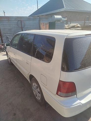 e 302: Honda Orthia: 1999 г., Автомат, Бензин, Универсал — 3